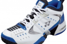 写真：POWER CUSHION WIDE 176